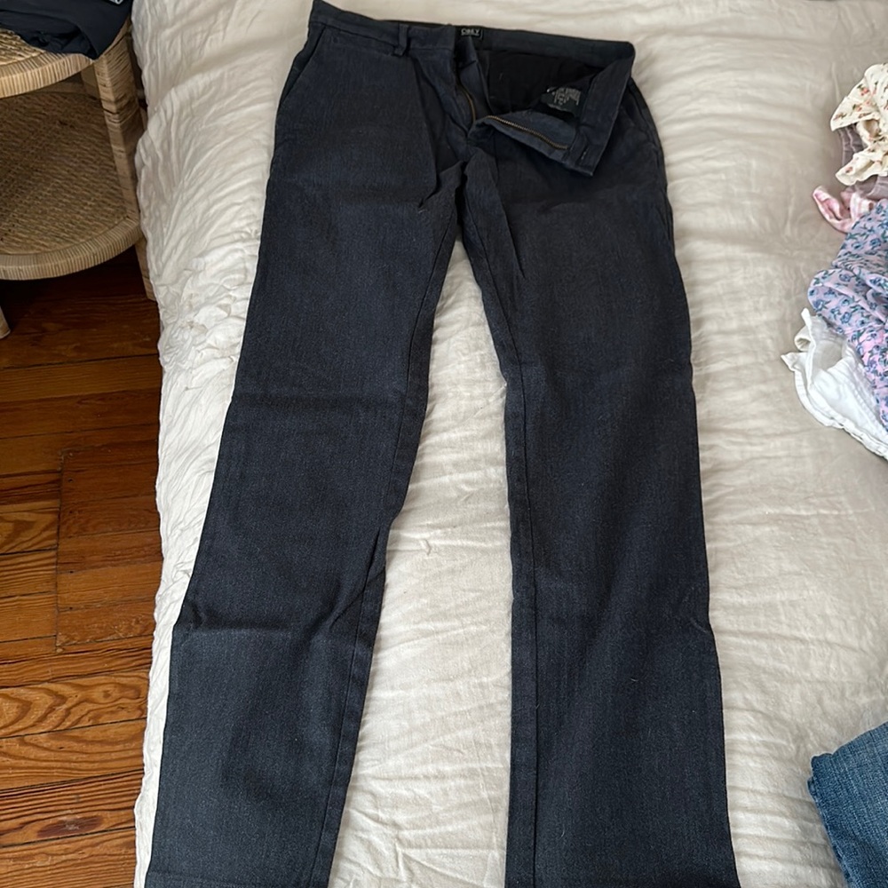 Obey pants poly blend 32